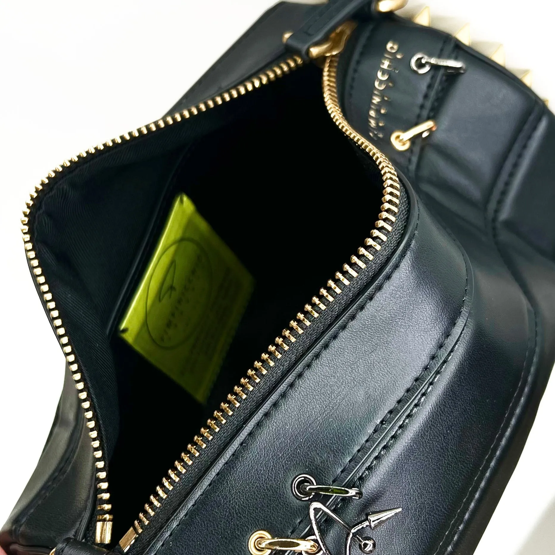 140E Tube Cross-body Bag in Yellow with Chain
