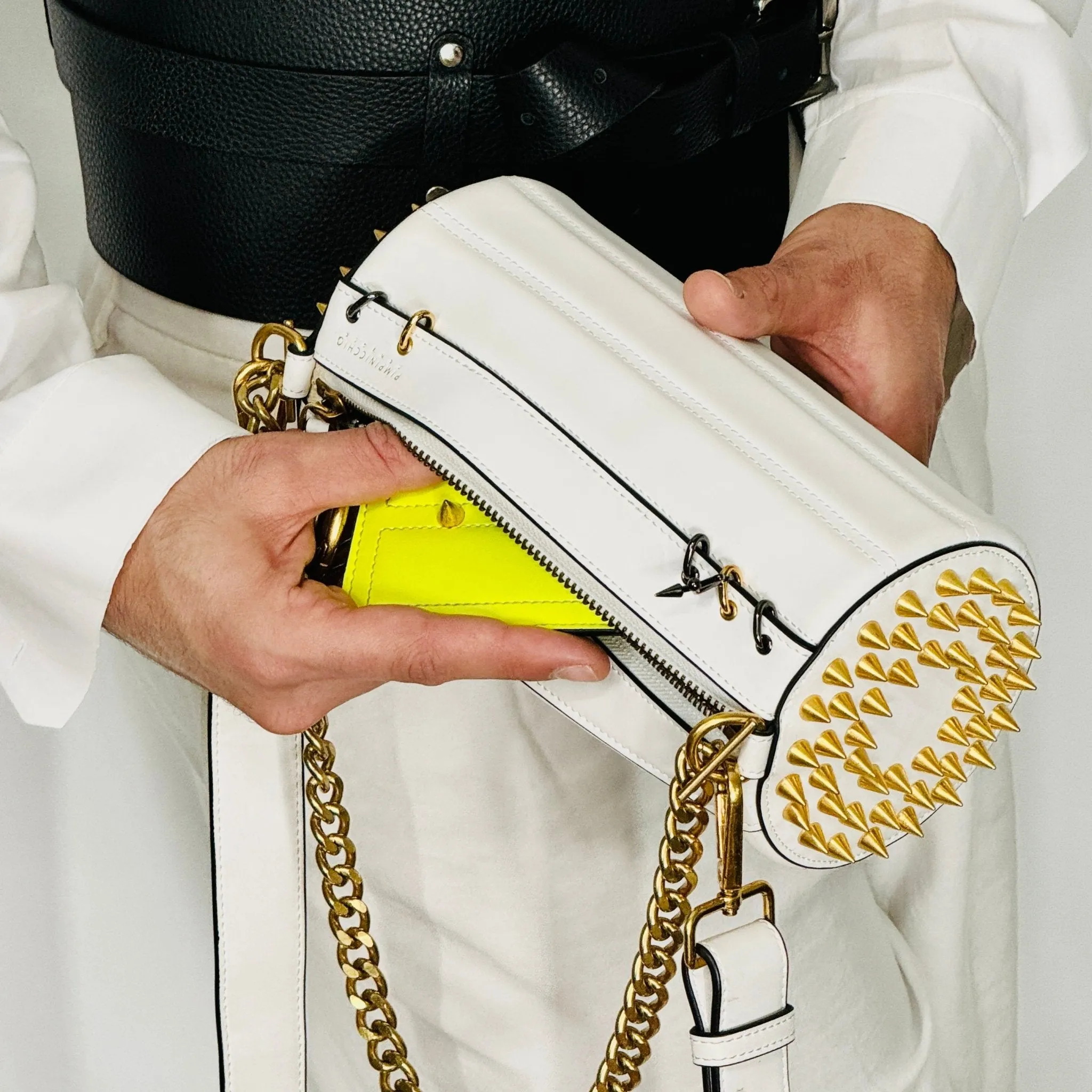 140E Tube Cross-body Bag in Yellow with Chain