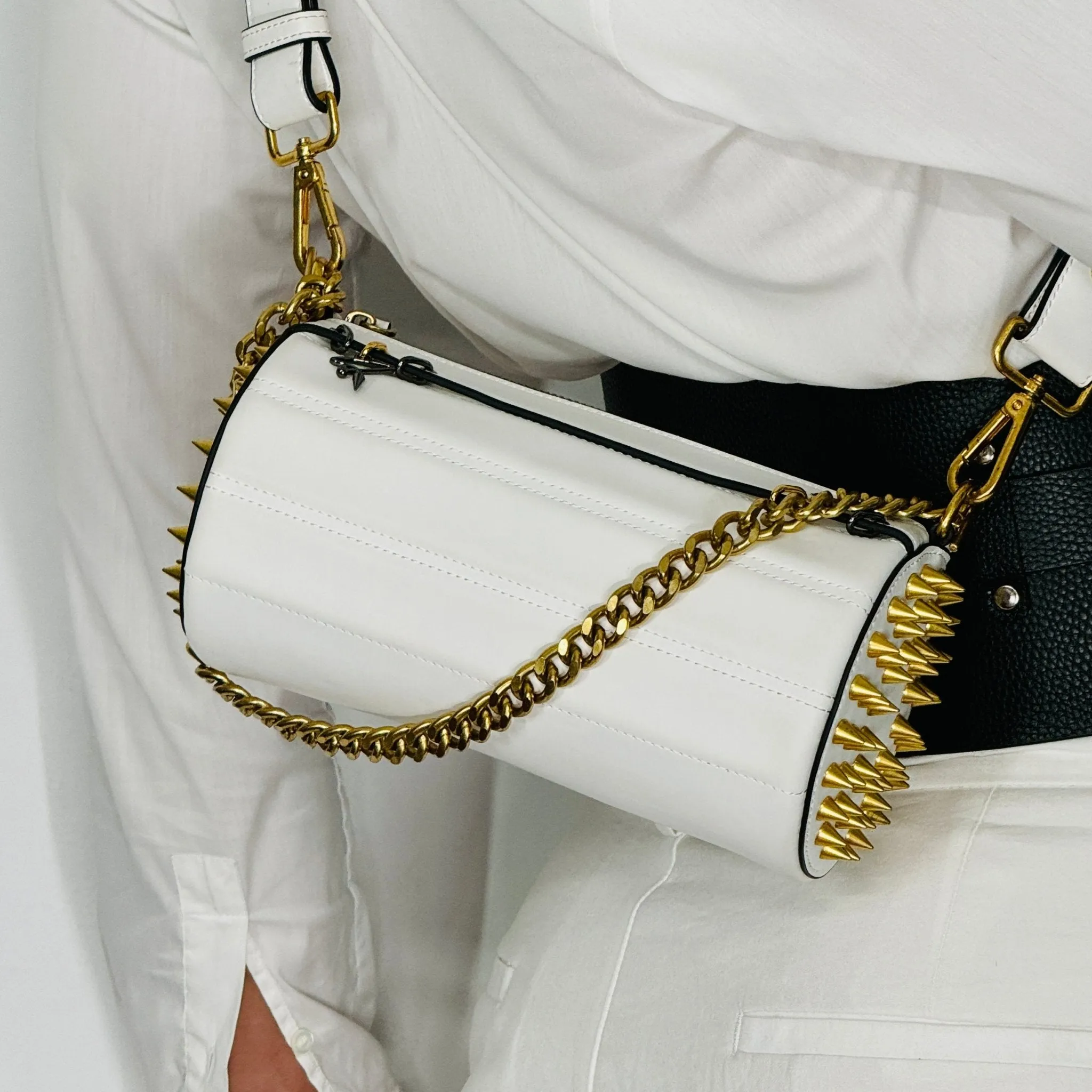 140E Tube Cross-body Bag in Yellow with Chain