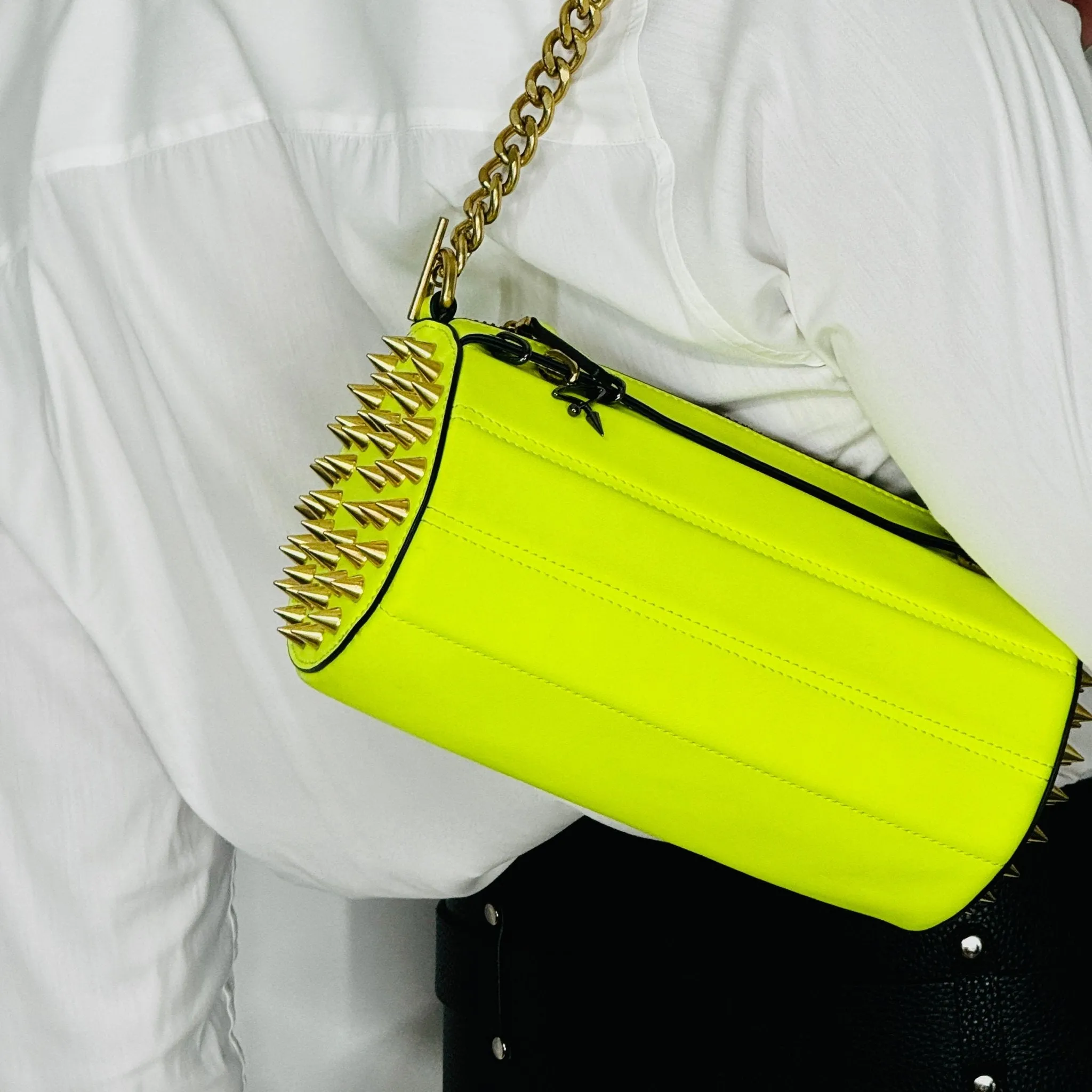 140E Tube Cross-body Bag in Yellow with Chain