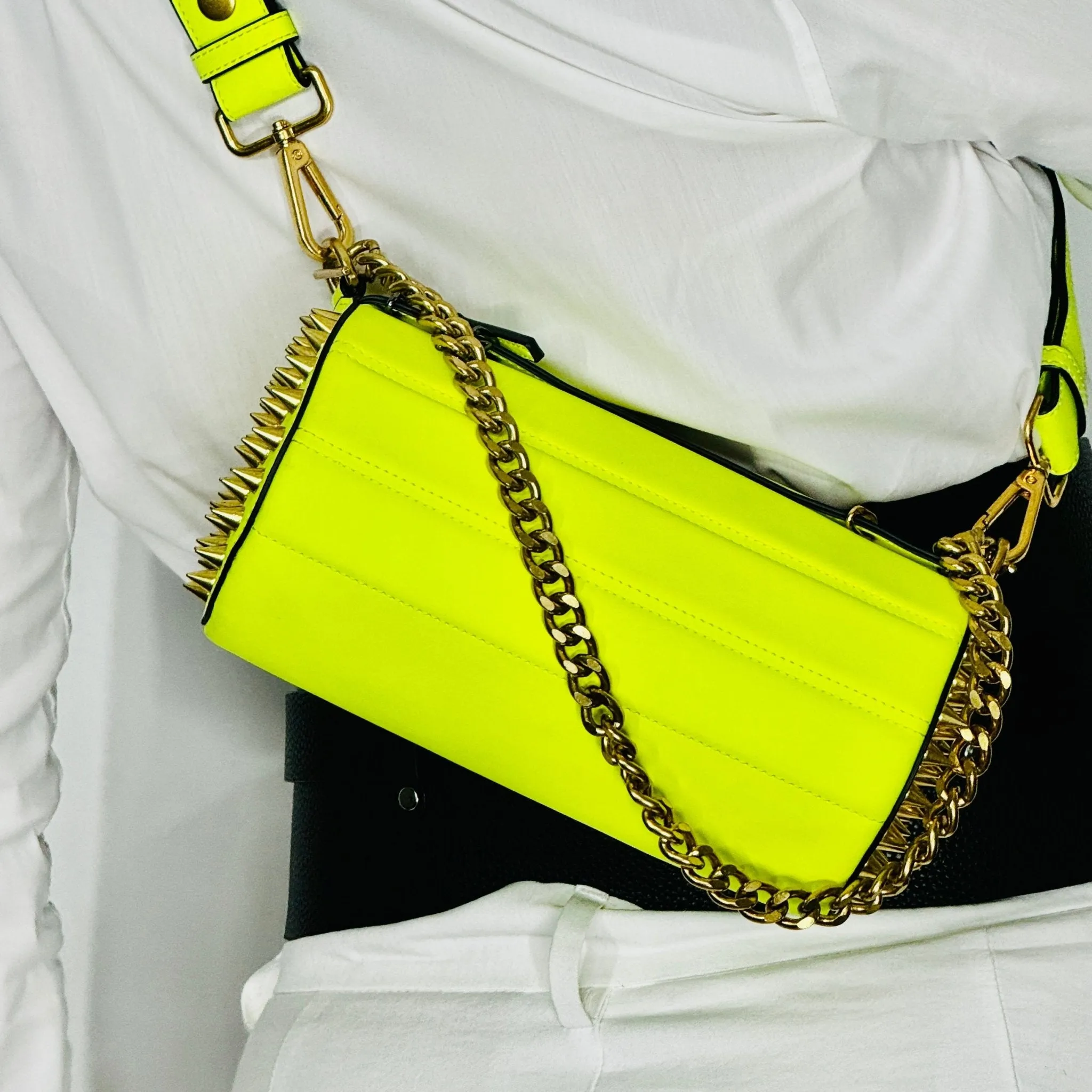 140E Tube Cross-body Bag in Yellow with Chain