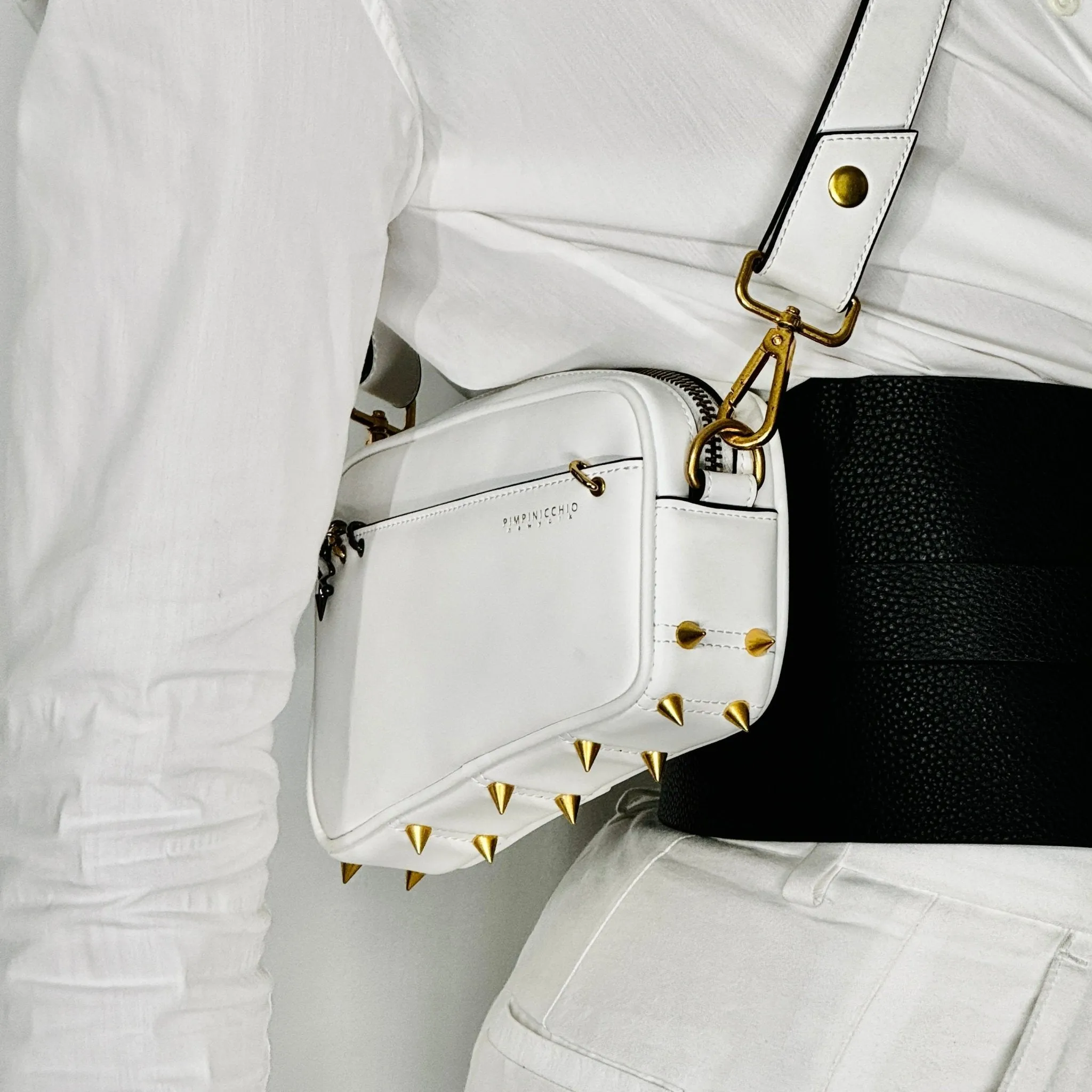 200W Asymmetrical Belt Bag In Black