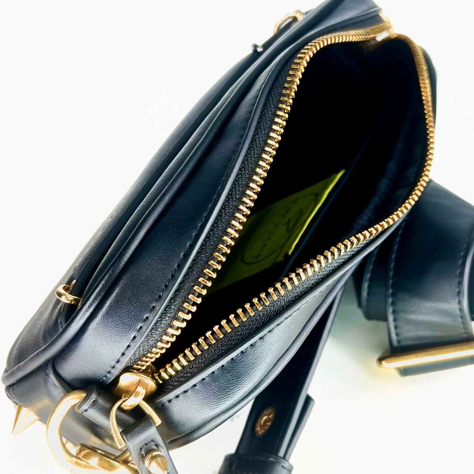 200W Asymmetrical Belt Bag In Black