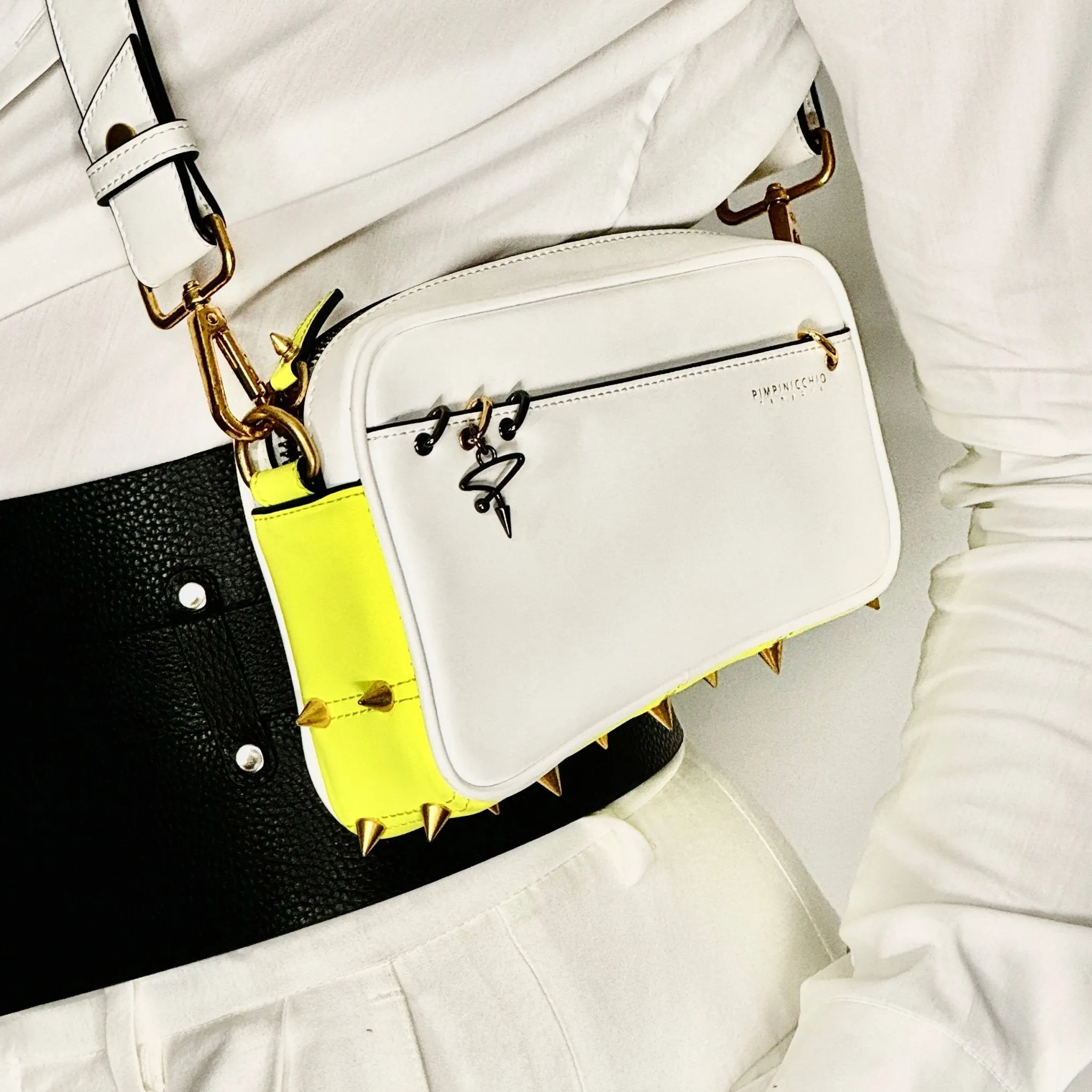200W Asymmetrical Belt Bag In Black