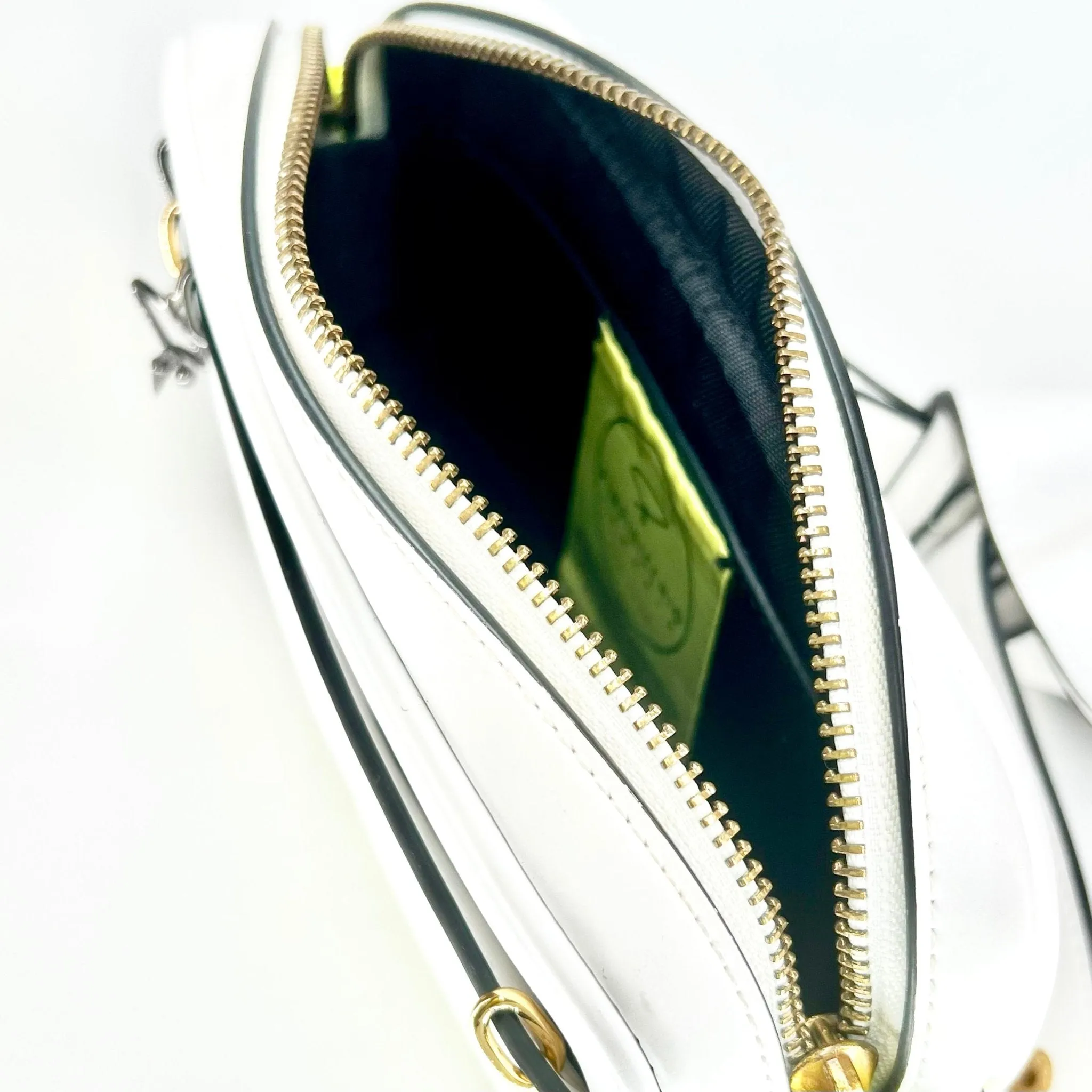 200W Asymmetrical Belt Bag In White
