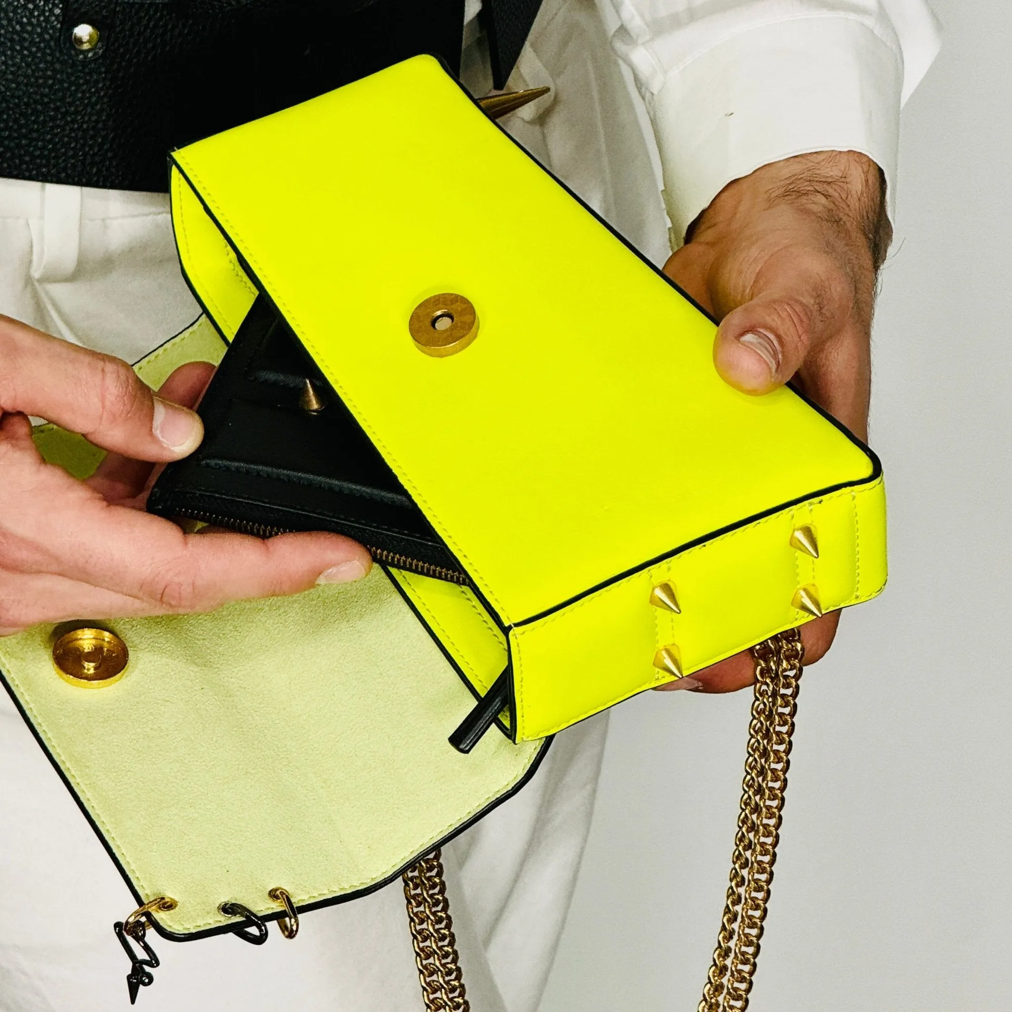 30H Asymmetrical Chain Bag in White