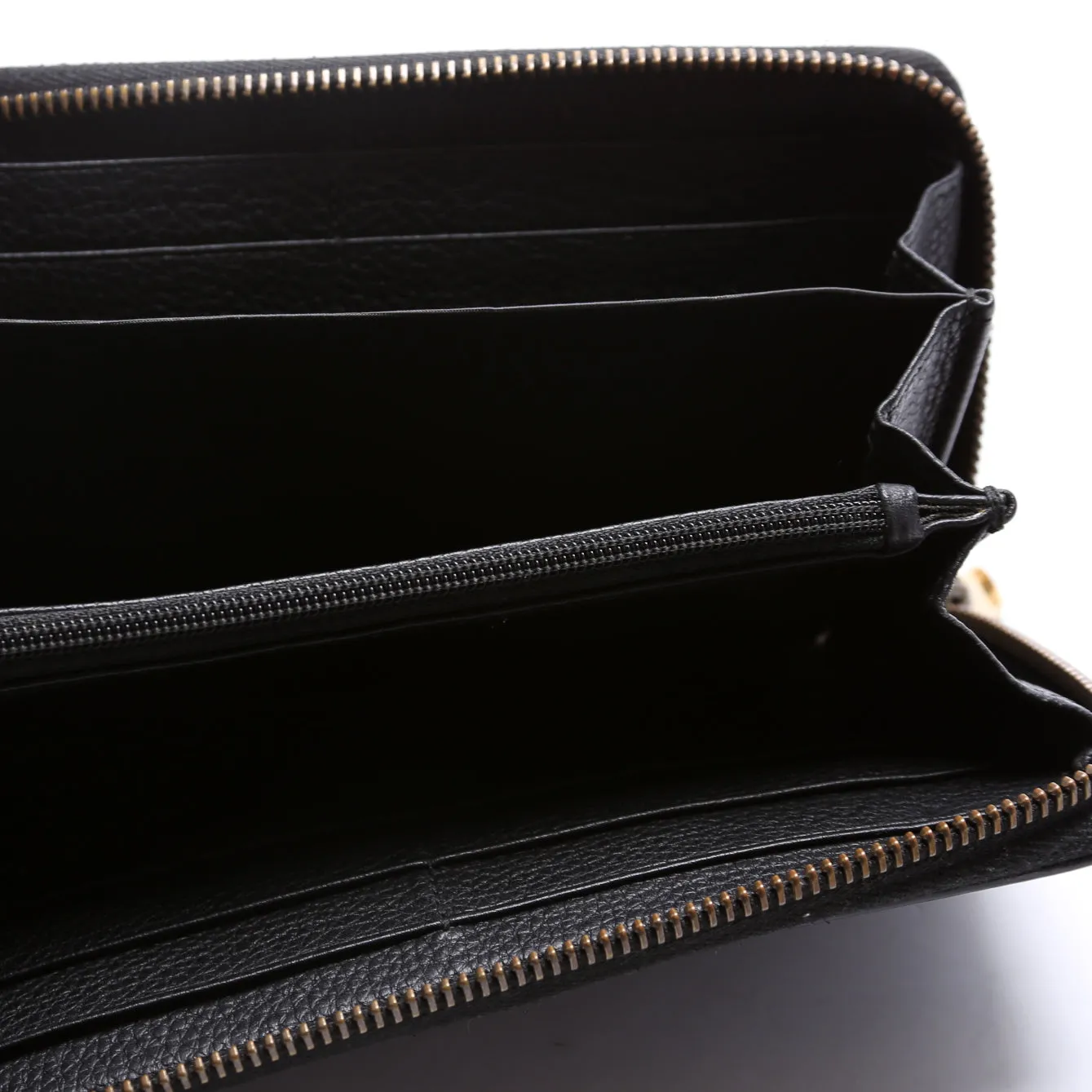 496317 Retro Logo Leather Zip Around Wallet