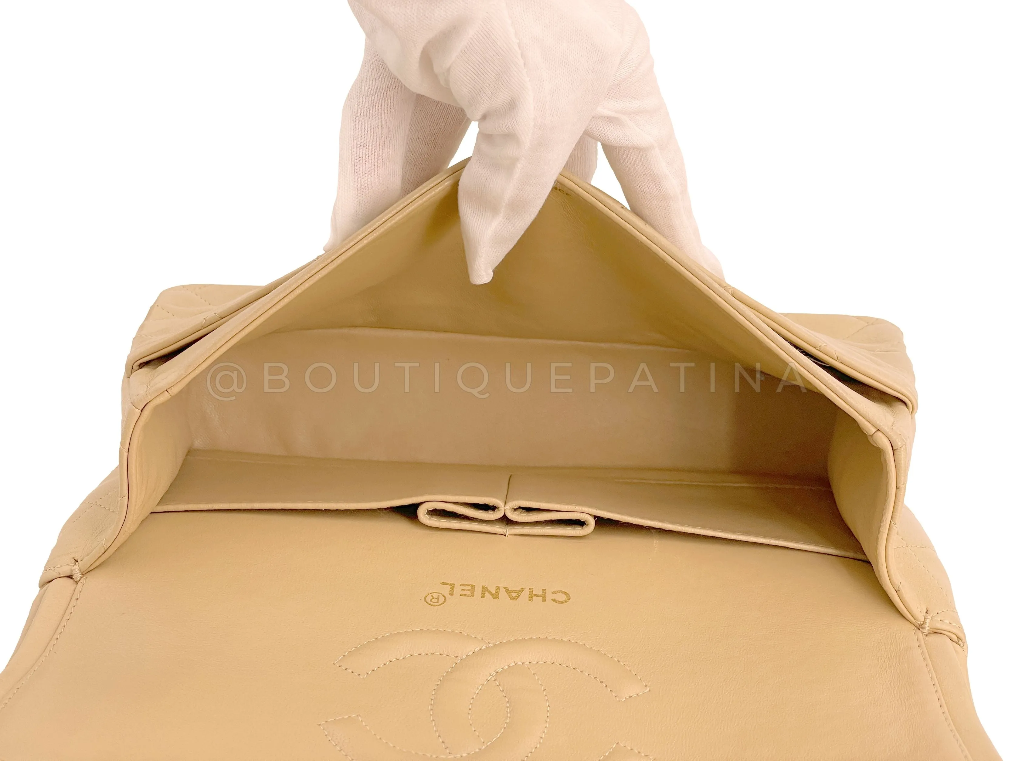 Chanel 1996 Vintage Beige Medium Classic Double Flap Bag 24k GHW