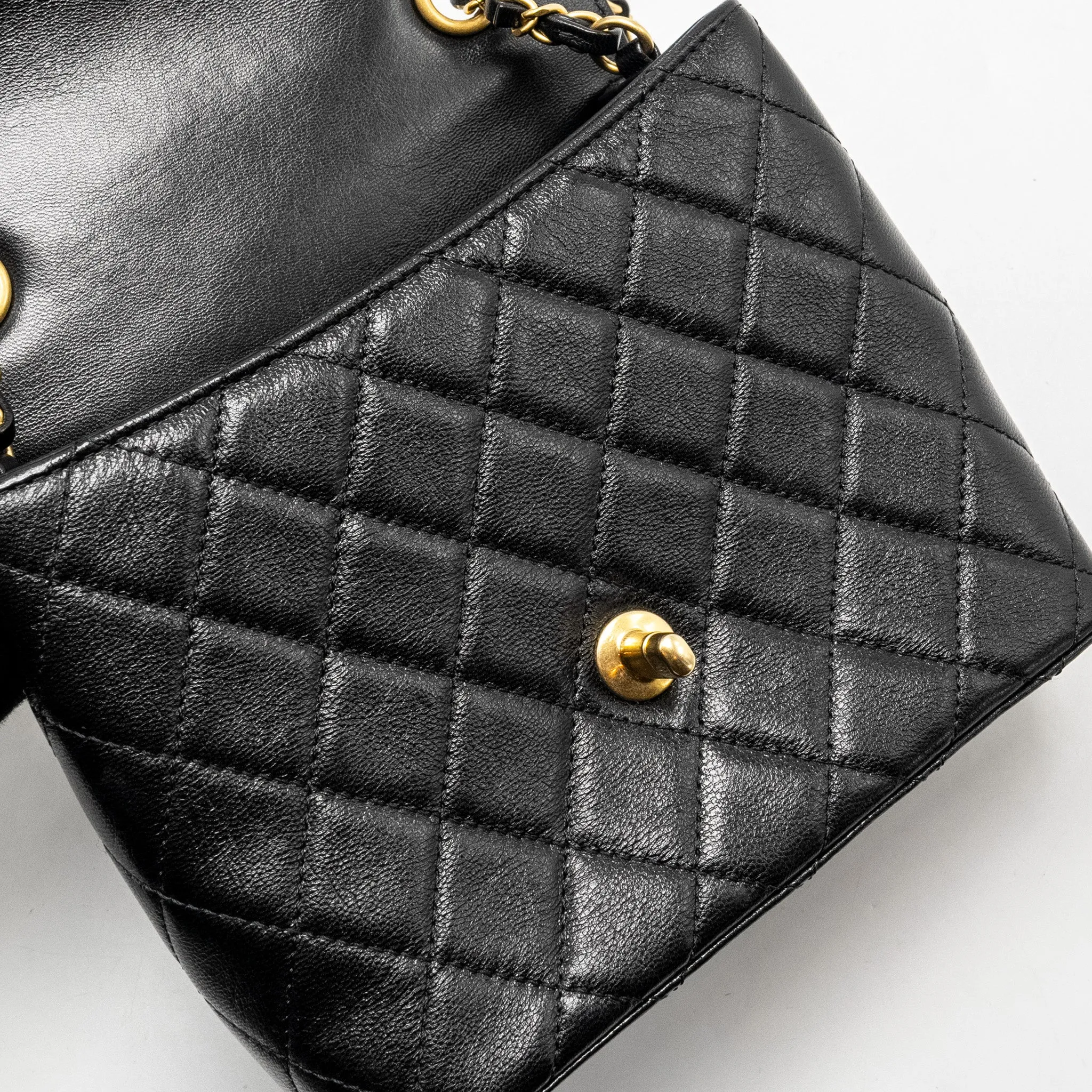 CHANEL 22K Retro Classic New Square Large Flap Bag Goatskin Black GHW (Microchip)