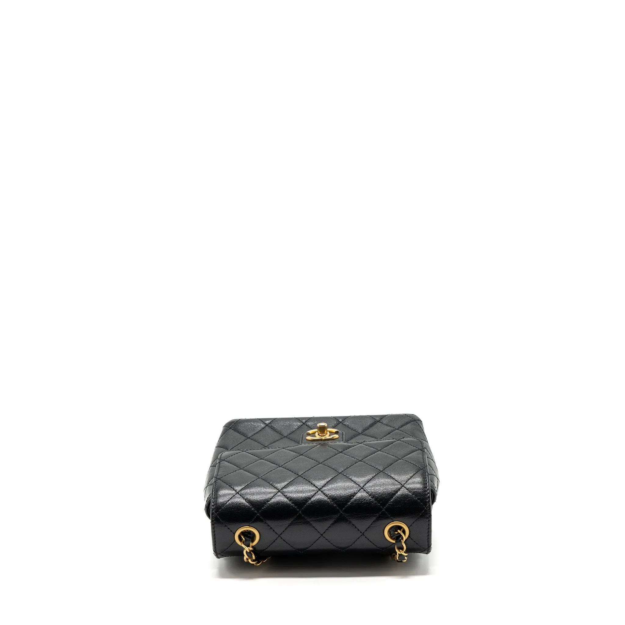 Chanel 22K retro new square large flap bag goatskin black GHW (microchip)