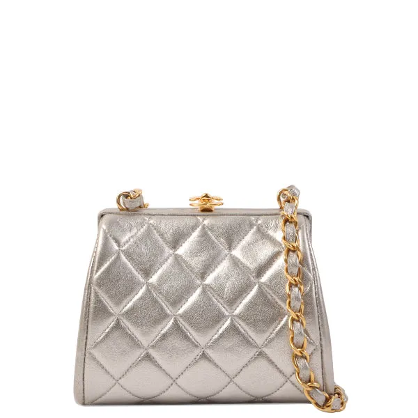 Chanel Around 1997 Made Turn-Lock Metal Clasp Chain Bag Silver