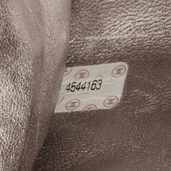 Chanel Around 1997 Made Turn-Lock Metal Clasp Chain Bag Silver