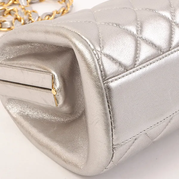 Chanel Around 1997 Made Turn-Lock Metal Clasp Chain Bag Silver