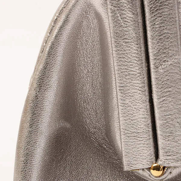 Chanel Around 1997 Made Turn-Lock Metal Clasp Chain Bag Silver