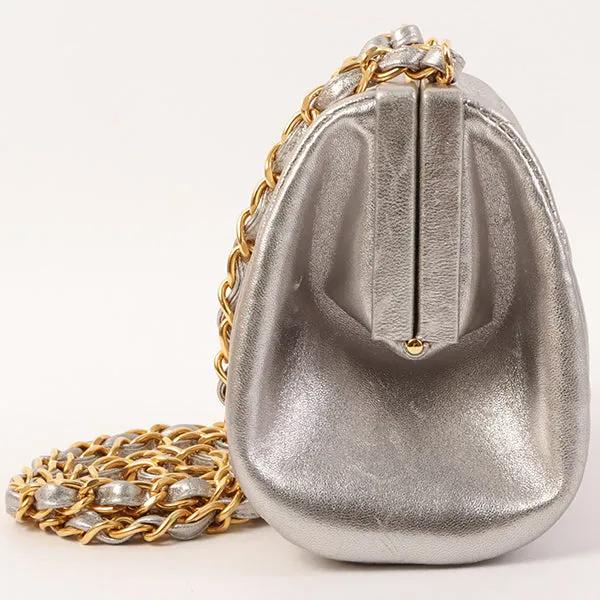 Chanel Around 1997 Made Turn-Lock Metal Clasp Chain Bag Silver