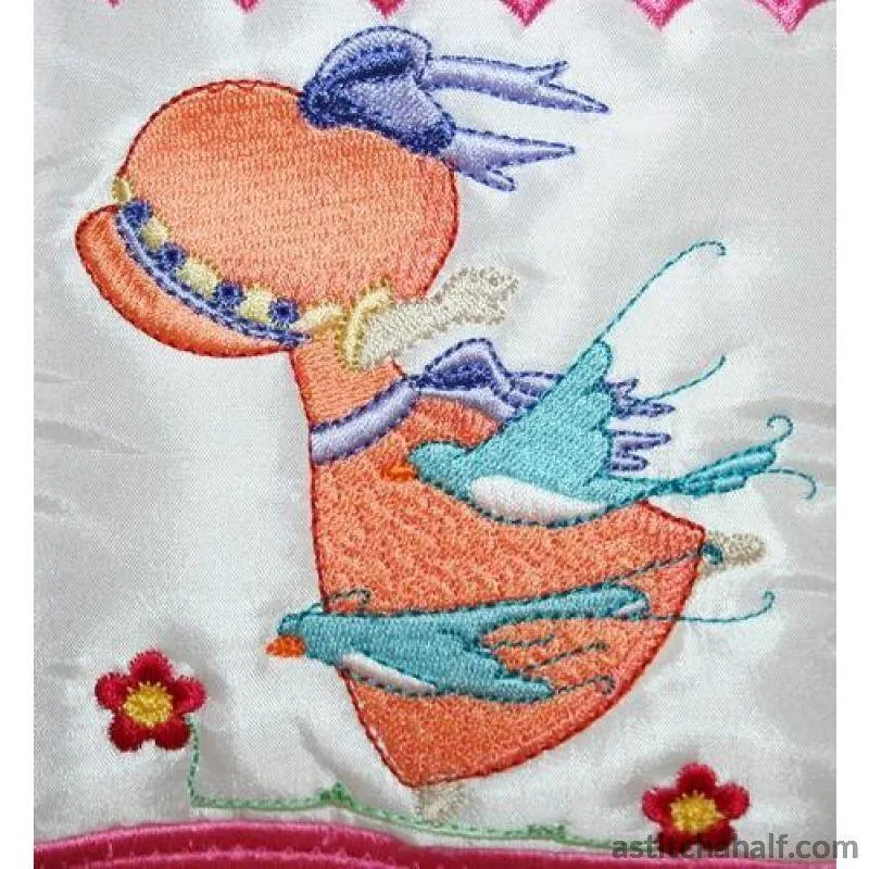 Miss Bonnet Tote Bag 03
