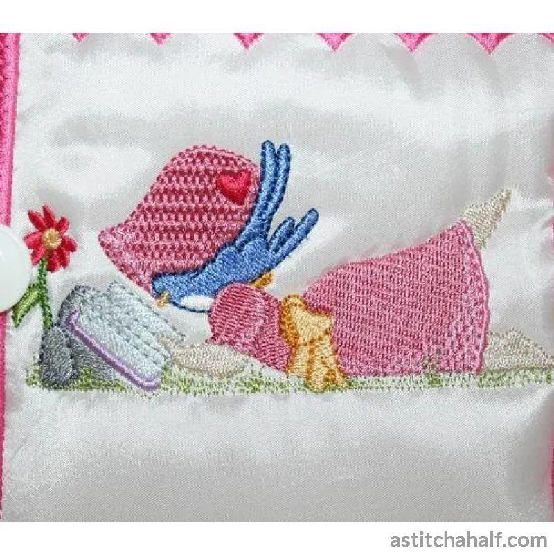 Miss Bonnet Tote Bag 03