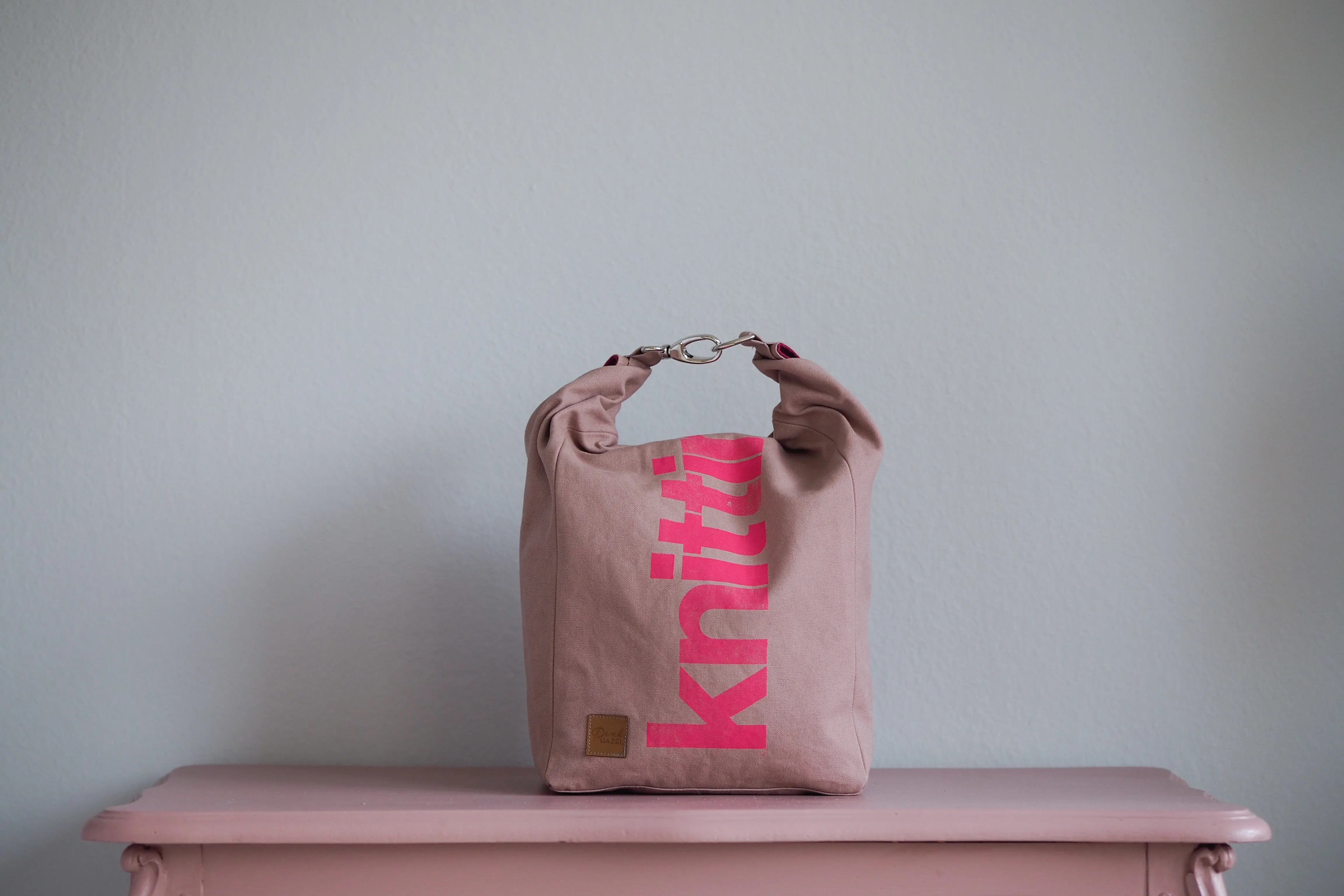 Roll & Stroll Bag - Blush - printed